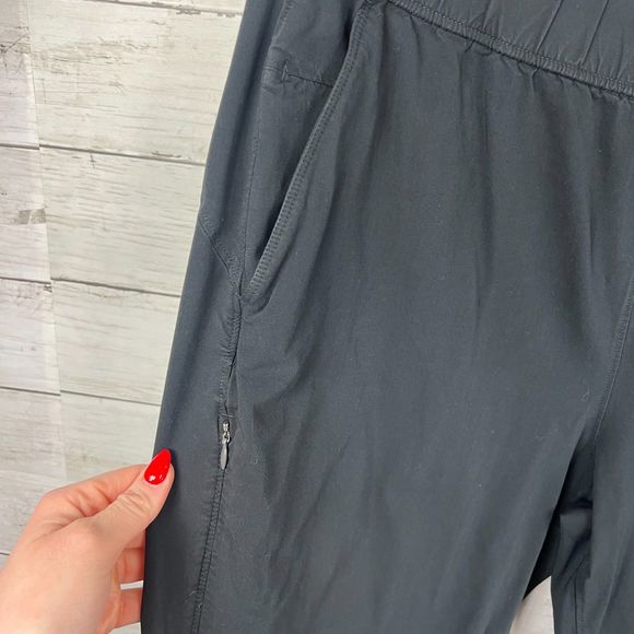 alder Black Open Air Pants - Picture 5 of 7